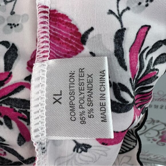 Laiasia tank top ruffle detail Floral Sleeveless Top in Pink black white Gray - Picture 9 of 11